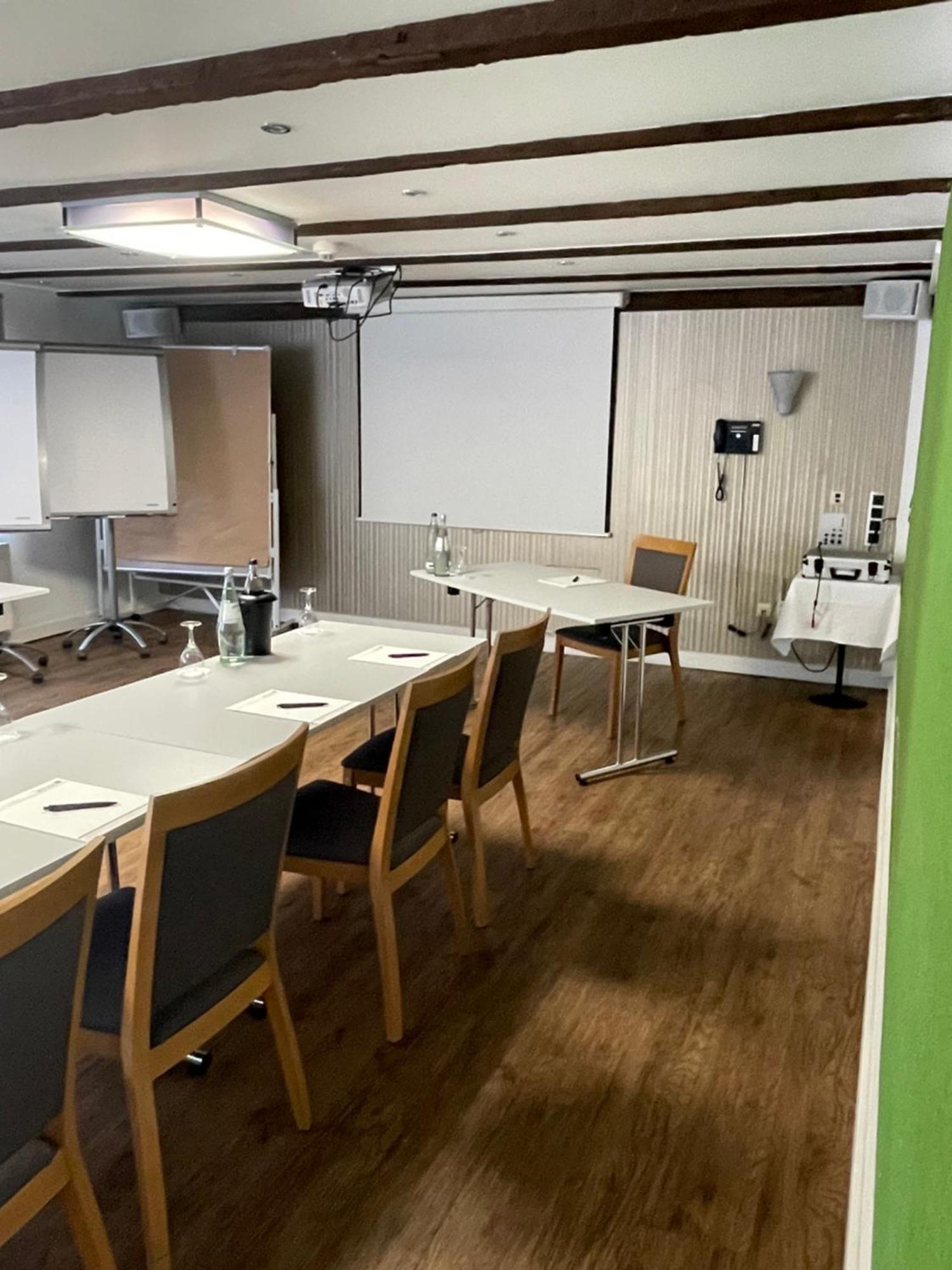 Hotel Der Lennhof Dortmund Exteriör bild