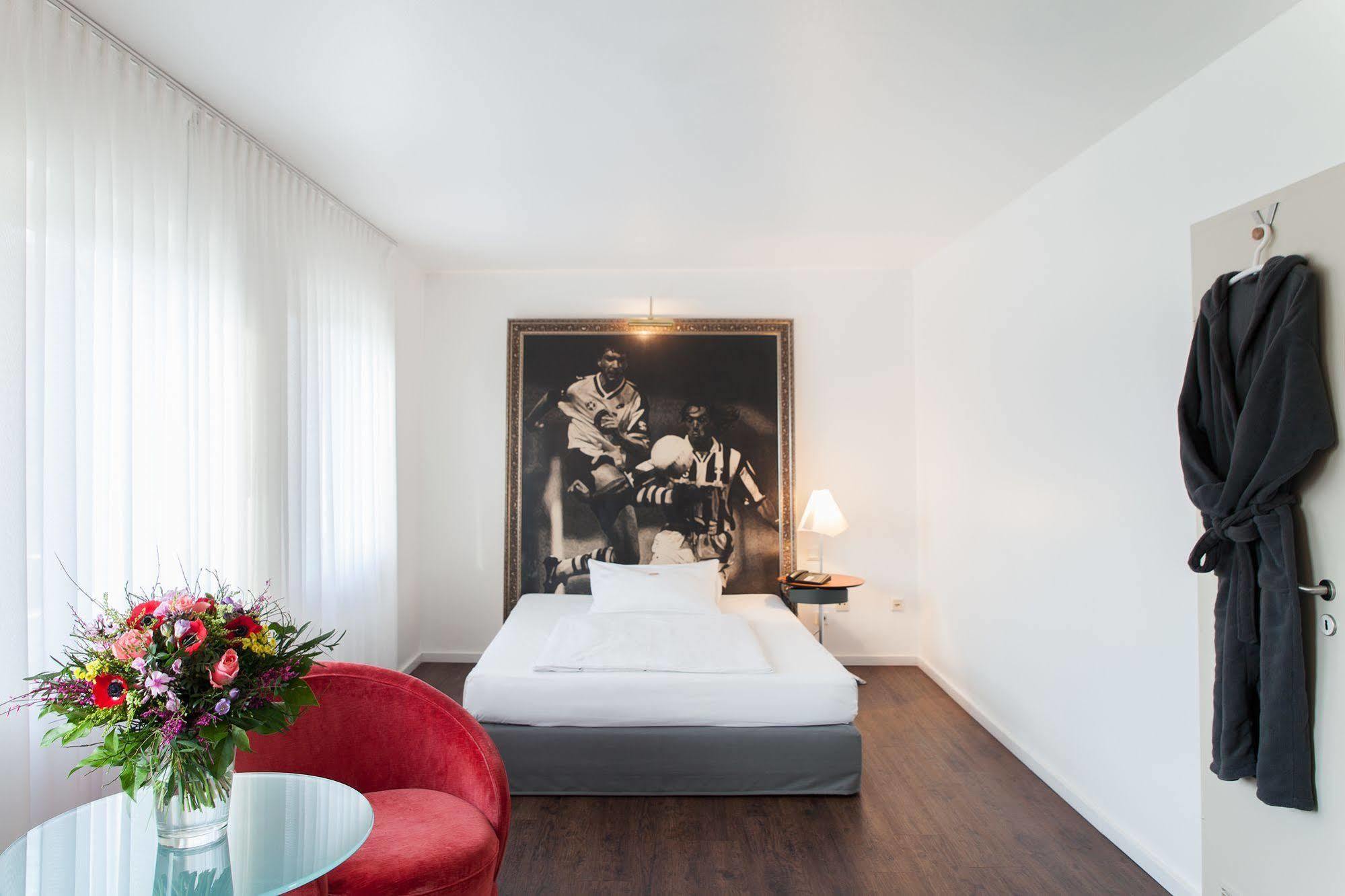 Hotel Der Lennhof Dortmund Exteriör bild